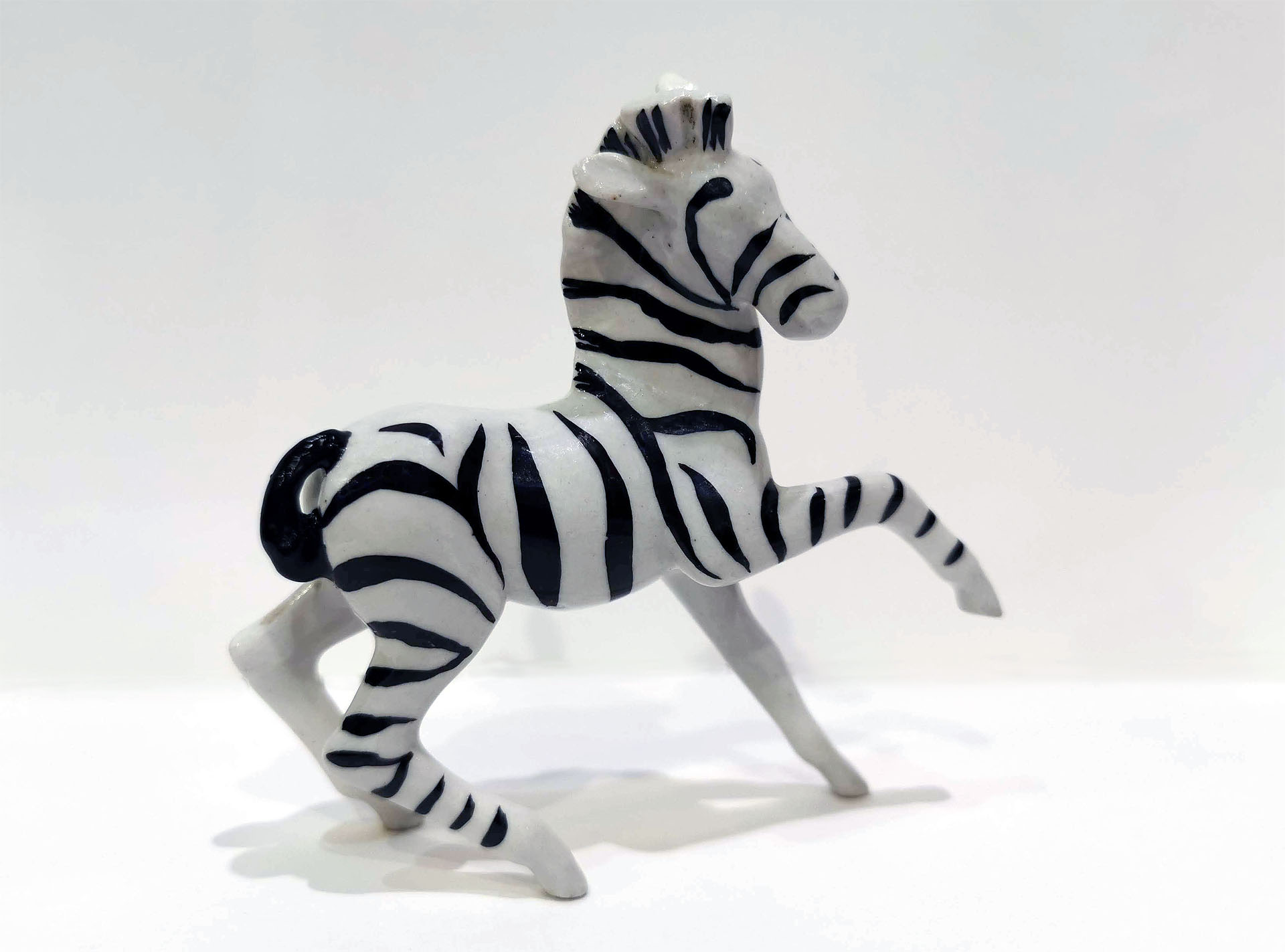Kőbányai Porcelángyár zebra